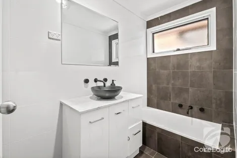 Property photo of 9 Power Court Para Vista SA 5093