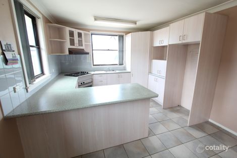 Property photo of 32 Willan Drive Cartwright NSW 2168