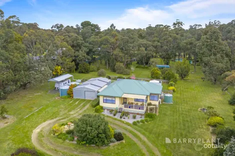 Property photo of 76 Melaleuca Road Enfield VIC 3352