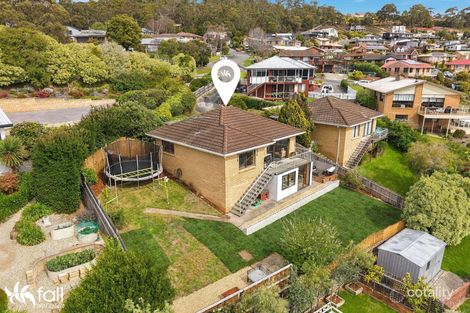 2/153 Wells Pde, Blackmans Bay, TAS 7052