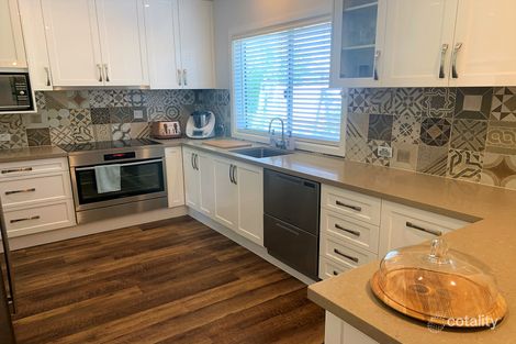 Property photo of 18 Hodges Street Parkes NSW 2870