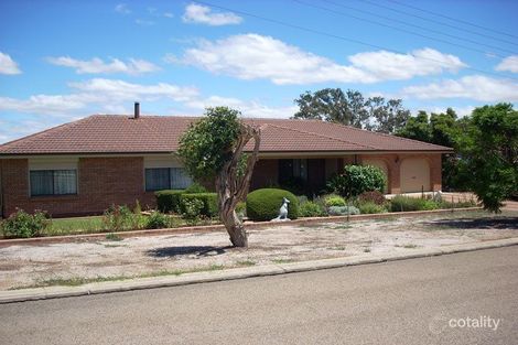 2 Sutherland Ct, Katanning, WA 6317