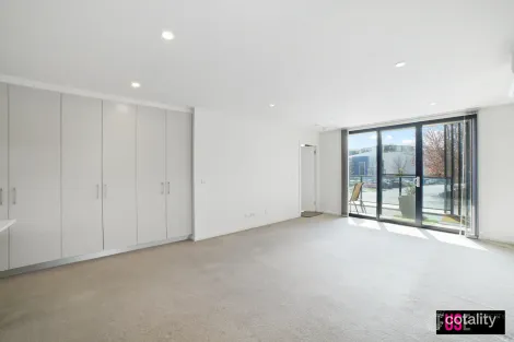 Property photo of 11/111 Canberra Avenue Griffith ACT 2603