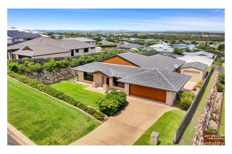 Property photo of 8 Skyline Drive Norman Gardens QLD 4701