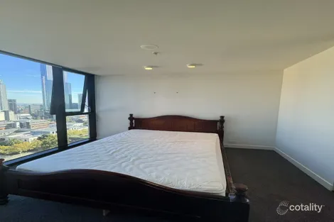 Property photo of 1710/33 Mackenzie Street Melbourne VIC 3000