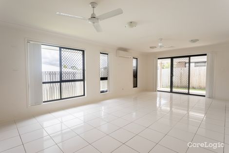 Property photo of 9 Rise Circuit Pacific Pines QLD 4211