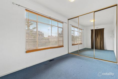 Property photo of 4 Garrett Crescent Bellfield VIC 3081