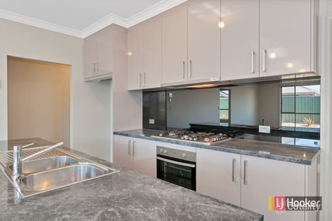 Property photo of 106 The Boulevard Parafield Gardens SA 5107
