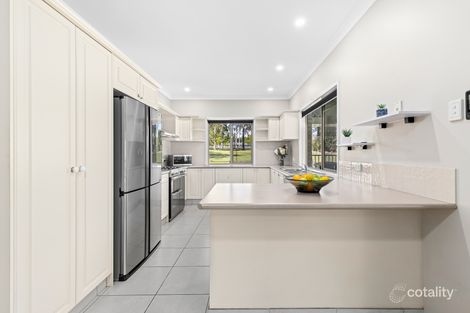 Property photo of 20-22 Belvedere Court Chambers Flat QLD 4133