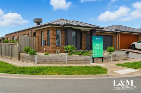 Property photo of 2 Fabular Street Donnybrook VIC 3064