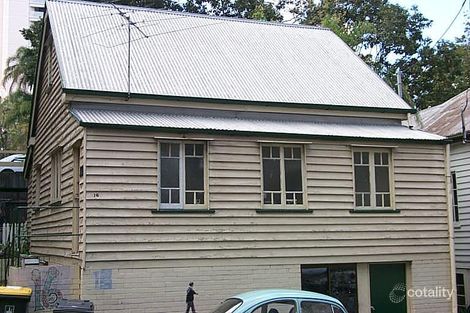 Property photo of 32 Lilley Street Spring Hill QLD 4000