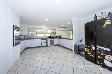 Property photo of 149 Gradient Way Beldon WA 6027