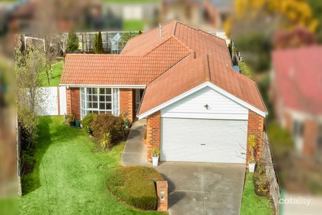 Property photo of 15 Sunny Park Close Gisborne VIC 3437