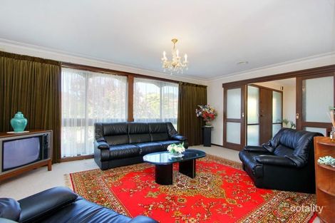 Property photo of 11 Riordan Court Mornington VIC 3931
