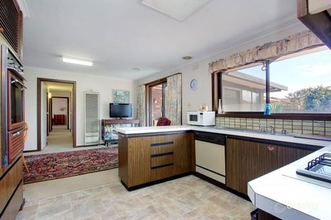 Property photo of 11 Riordan Court Mornington VIC 3931