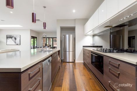 Property photo of 35 Auburn Grove Croydon South VIC 3136