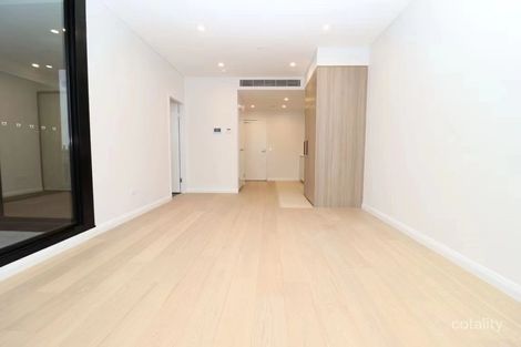 Property photo of 526/1 Maple Tree Road Westmead NSW 2145