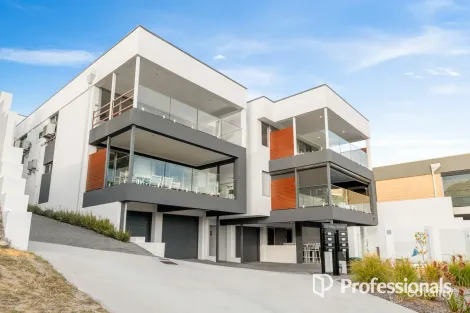 4/20 May St, Scarborough, WA 6019