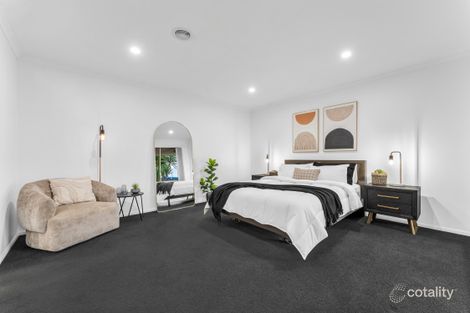 Property photo of 39 Postregna Way Skye VIC 3977