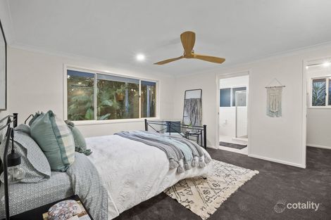 Property photo of 35 Vera Drive Coffs Harbour NSW 2450