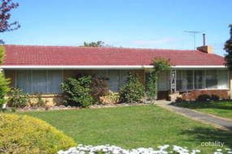 Property photo of 2 Garnsworthy Street Springvale VIC 3171