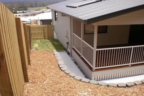 Property photo of 35 Summit Parade Bahrs Scrub QLD 4207