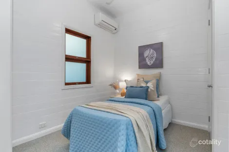 Property photo of 21 Melton Terrace Townsville City QLD 4810