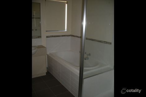 Property photo of 4/103 Army Road Pakenham VIC 3810