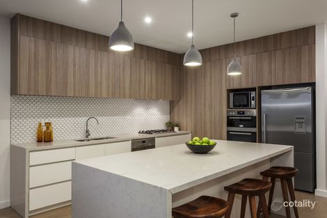 Property photo of 1/2 Eyre Court Templestowe Lower VIC 3107
