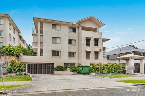 13/4 Sykes Ct, Southport, QLD 4215