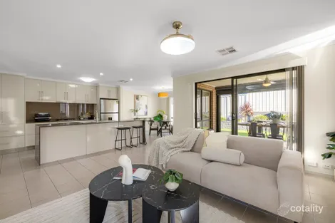 Property photo of 32 Ashbrook Rise Golden Grove SA 5125