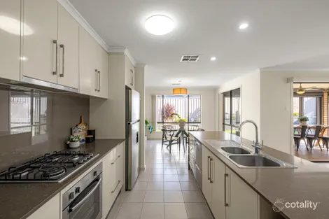 Property photo of 32 Ashbrook Rise Golden Grove SA 5125