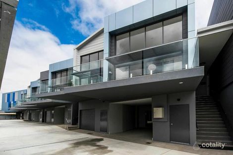 15/16 Bridges Rd, Melville, WA 6156