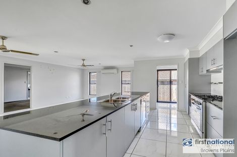 Property photo of 12 Airedale Court Berrinba QLD 4117