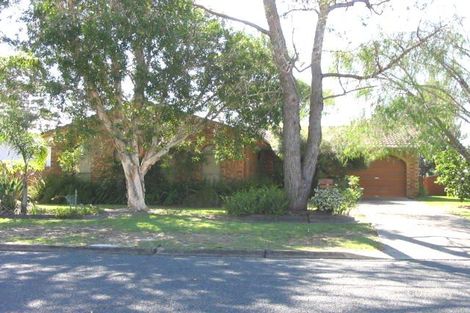 3 Mills Pde, Tuncurry, NSW 2428