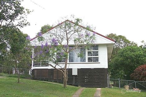 6 Aldwych St, Stafford Heights, QLD 4053