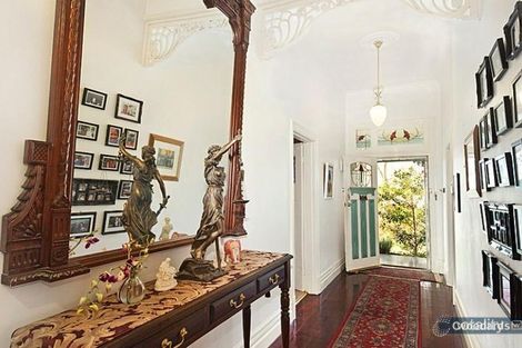 Property photo of 7 Dorothy Avenue Glen Huntly VIC 3163