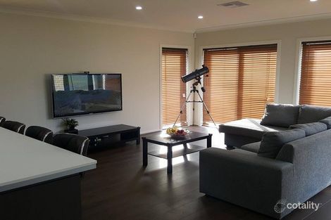 Property photo of 1 Admiral Avenue Jordan Springs NSW 2747