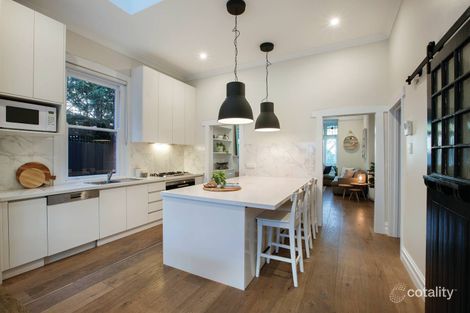 Property photo of 2 Martin Crescent Glen Iris VIC 3146
