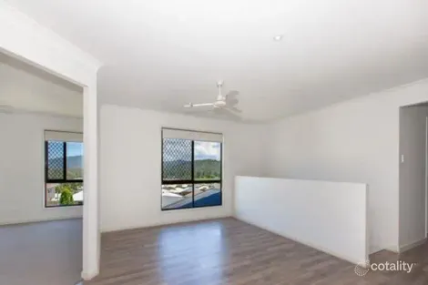 Property photo of 35 Summit Parade Bahrs Scrub QLD 4207