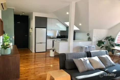 Property photo of 3/155 Fitzroy Street St Kilda VIC 3182