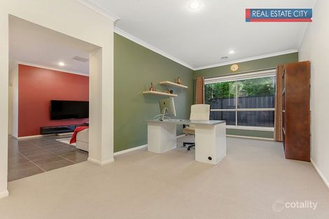 Property photo of 2 Crewe Lane Craigieburn VIC 3064
