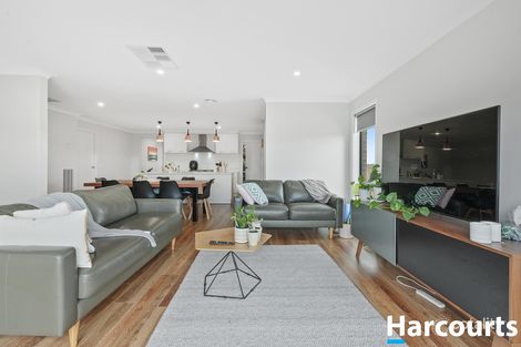 Property photo of 1 Fermanagh Street Alfredton VIC 3350