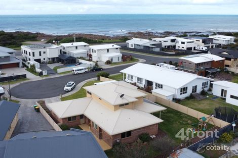Property photo of 16 Oceanside Boulevard Sulphur Creek TAS 7316
