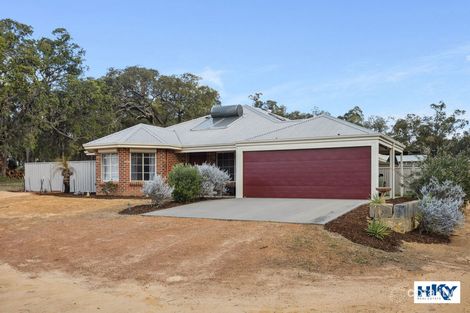 Property photo of 16 Crestmoor Pass Bullsbrook WA 6084