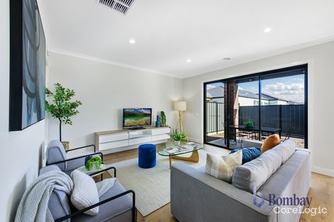 Property photo of 20 Hollyhock Road Craigieburn VIC 3064