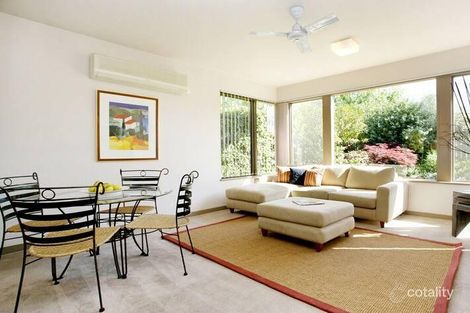 10 Myrniong Gr, Hawthorn East, VIC 3123