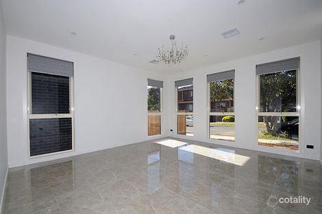 Property photo of 2/36 Garrisson Drive Glen Waverley VIC 3150