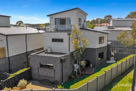 Property photo of 61 Botanic Drive Pakenham VIC 3810