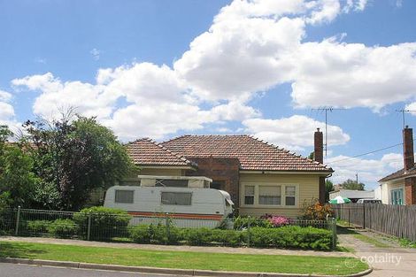 4 Hampton Pde, West Footscray, VIC 3012